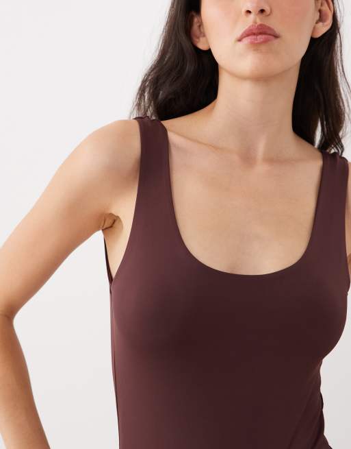 ASOS DESIGN polyamide slinky scoop bodysuit in chocolate, 3 of 4