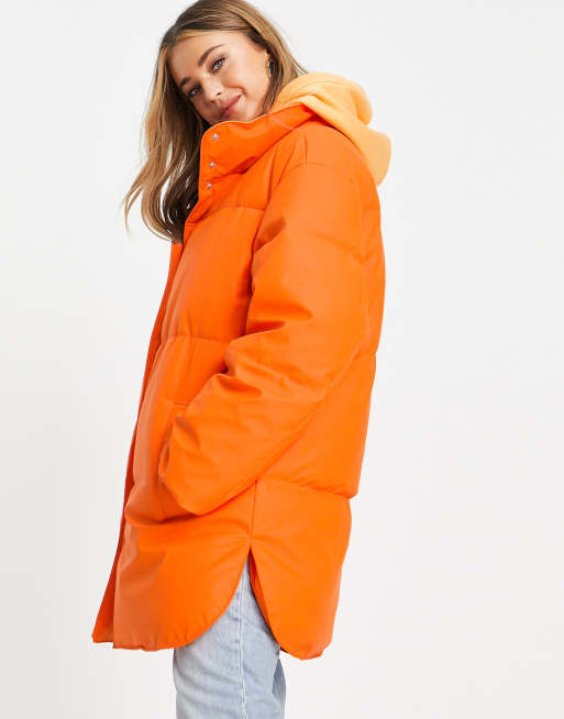 ASOS DESIGN – Pomarańczowa, gumowana kurtka ocieplana oversize, 4 z 4
