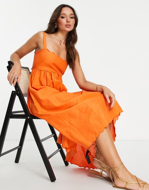 ASOS DESIGN – Pomarańczowa letnia sukienka midi z wycięciami i muszelkowym wykończeniem