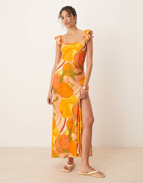 ASOS DESIGN – Pomarańczowa sukienka maxi z falbankowymi rękawkami we wzór w owoce - view 1