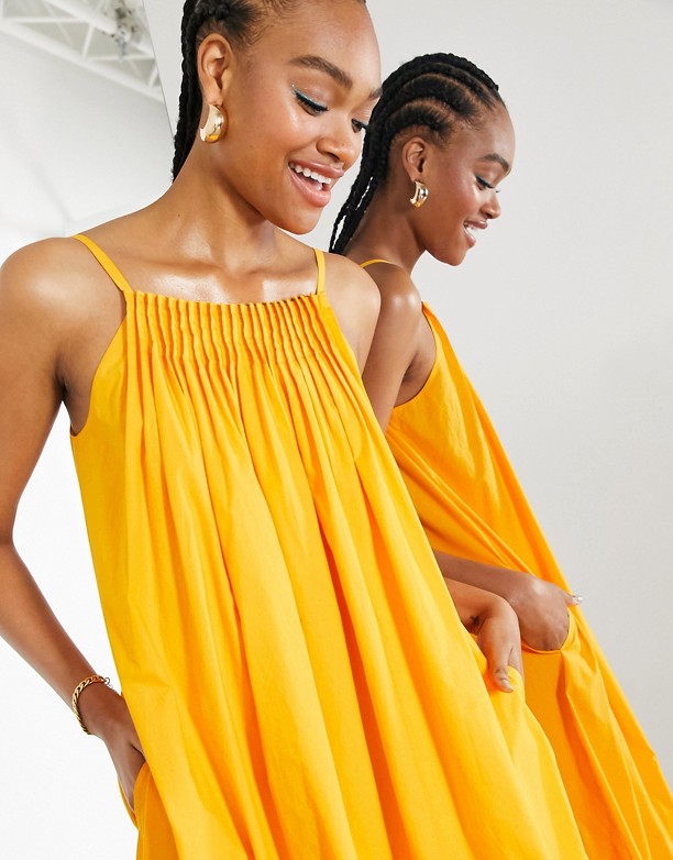  Najlepsza ASOS DESIGN – Pomarańczowa trapezowa sukienka bawełniana maxi z plisowanym dekoltem Bright orange