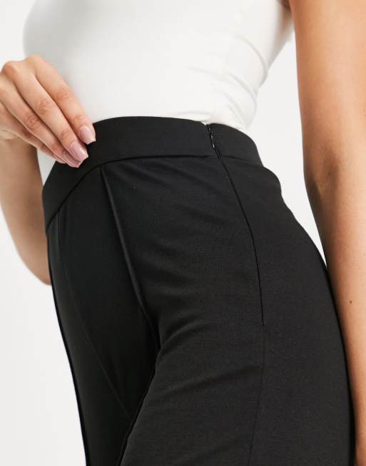 ASOS DESIGN ponte pintuck peg trouser in black, 3 of 4