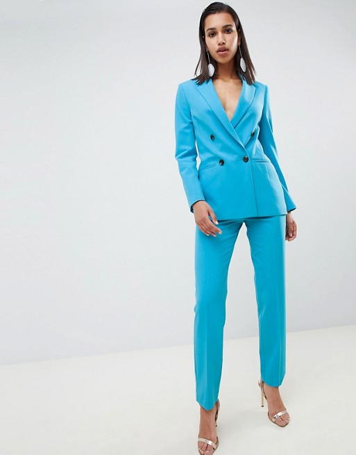 Power Suits Are Back In Time For Spring Carnival — Beauty News Australia
