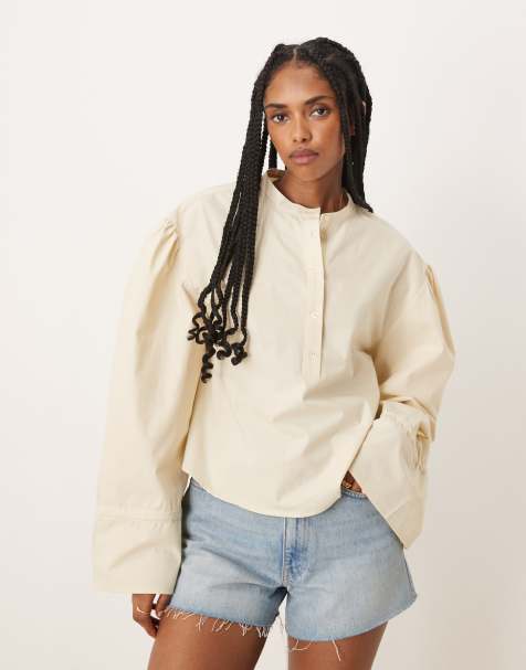 ASOS DESIGN – Popeline-Hemdbluse in Ecru mit Rüschenärmeln - view 1