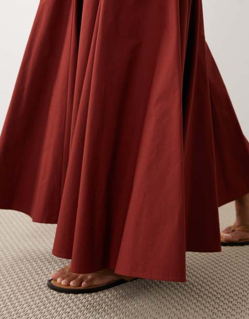 ASOS DESIGN – Popeline-Maxikleid in dunklem Rostrot mit eckigem Ausschnitt, tiefer Taille und Godet-Details, 3 von 4