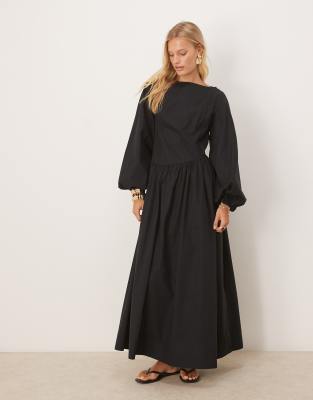 ASOS DESIGN - Popeline-Maxikleid in Schwarz mit voluminösen Ärmeln