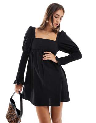 ASOS DESIGN - Popeline-Minikleid in Schwarz mit gesmokten Ärmeln