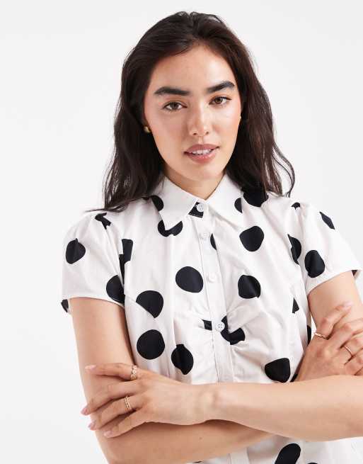 ASOS DESIGN poplin fitted cap sleeve shirt in polka dot, 4 of 4