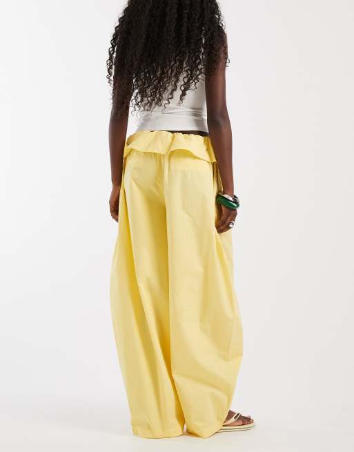 ASOS DESIGN poplin fold-over pleated wide leg pants in buttermilk, 5 of 5