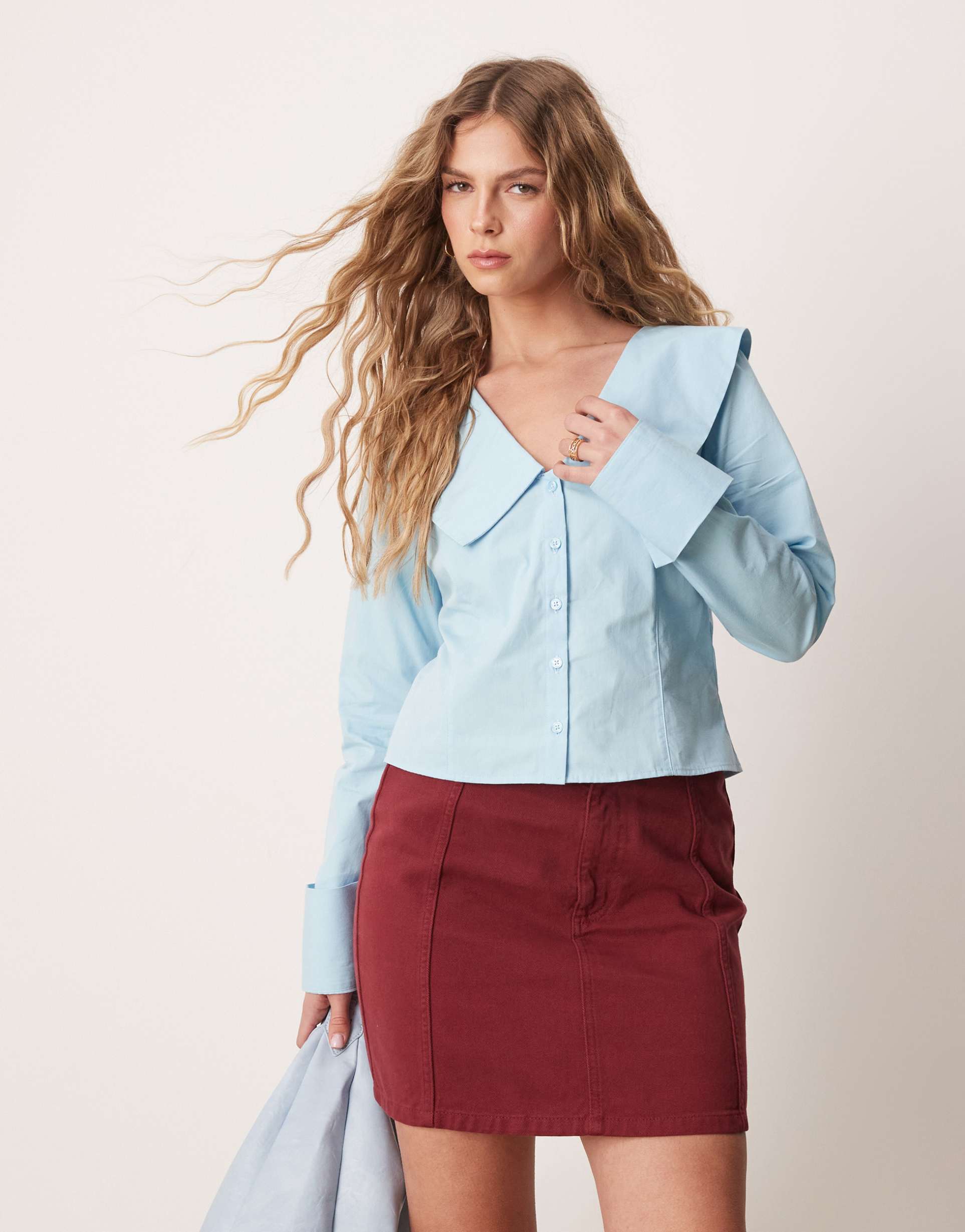 asos design poplin oversized collar fitted shirt in blue