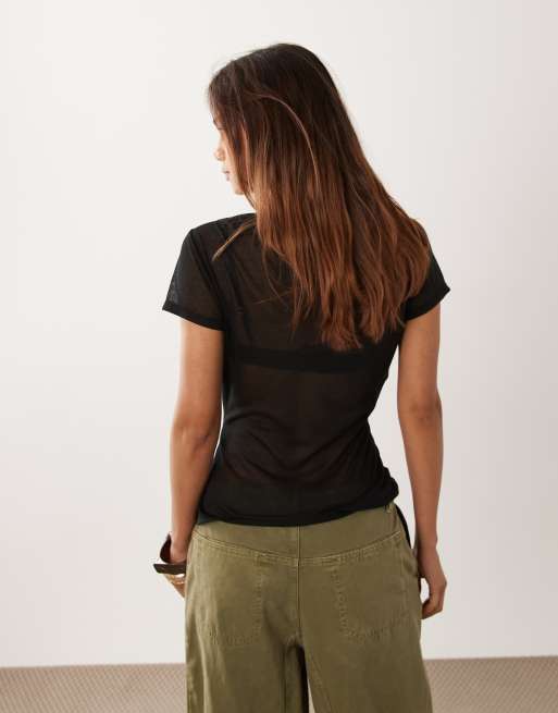 ASOS DESIGN półprzezroczysty top z dzianinowym efektem i drapowaną nakładką w czerni, 3 z 4