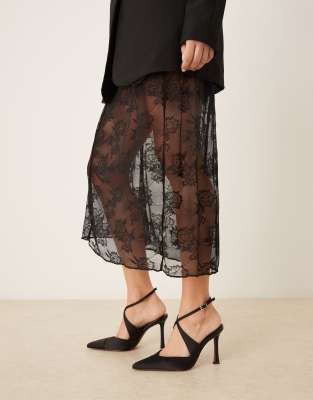 ASOS DESIGN - Porscha - High Heels in Schwarz mit Satin und überkreuztem Riemchen