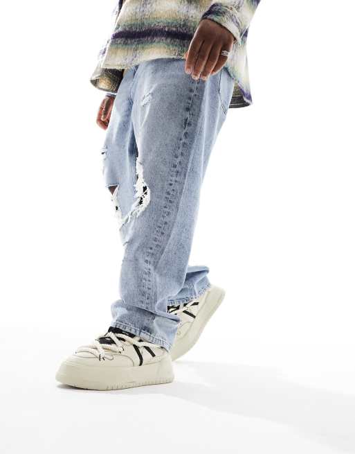 ASOS DESIGN - Posede jeans med kraftige flænger i lyseblå vask, 2 af 5
