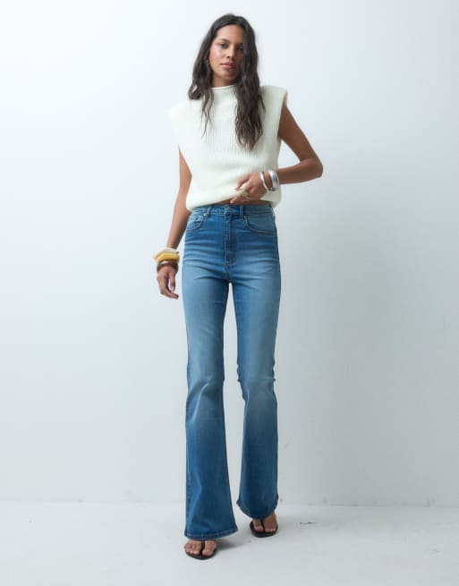 ASOS DESIGN power stretch sculpt flare jeans in mid wash blue, 5 of 5