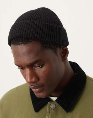 ASOS DESIGN – Prążkowana czapka beanie typu fisherman z owczej wełny w kolorze khaki