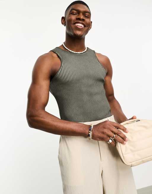 ASOS DESIGN – Prążkowane body o kroju podkreślającym sylwetkę w kolorze khaki