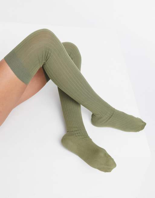 ASOS DESIGN – Prążkowane nadkolanówki w kolorze khaki
