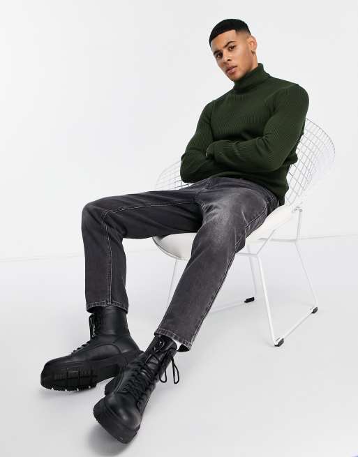 ASOS DESIGN – Prążkowany dzianinowy sweter o kroju podkreślającym sylwetkę w kolorze khaki