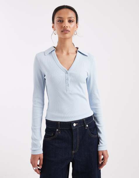 ASOS DESIGN – Prążkowany jasnoniebieski top o skróconym fasonie z długimi rękawami i dekoltem typu henley - view 1