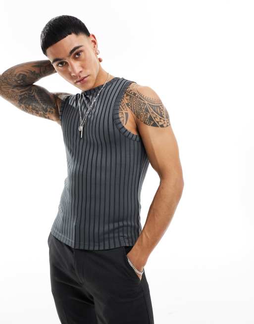 ASOS DESIGN – Prążkowany szary podkoszulek o kroju podkreślającym sylwetkę