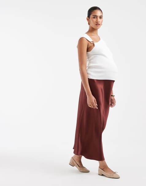 ASOS DESIGN Premamá falda maxi satinada al bies en chocolate - view 1