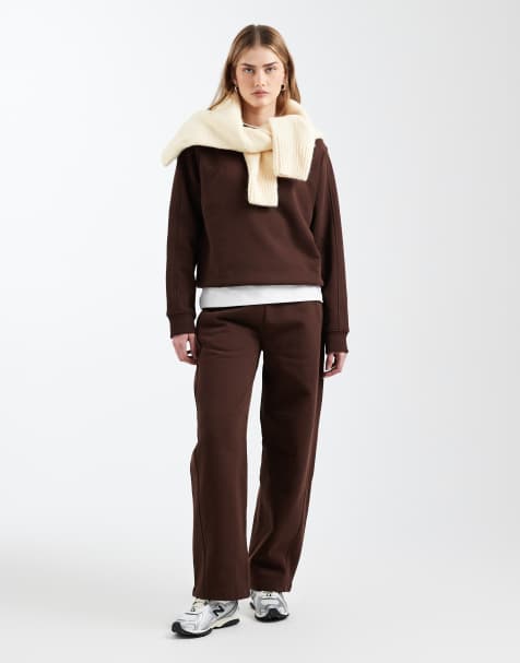 ASOS DESIGN premium 500gsm seamed barrel leg trackies in chocolate - view 1