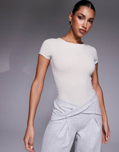 ASOS DESIGN - Premium - Beige formgivende bodystocking med rund hals og korte ærmer - view 1