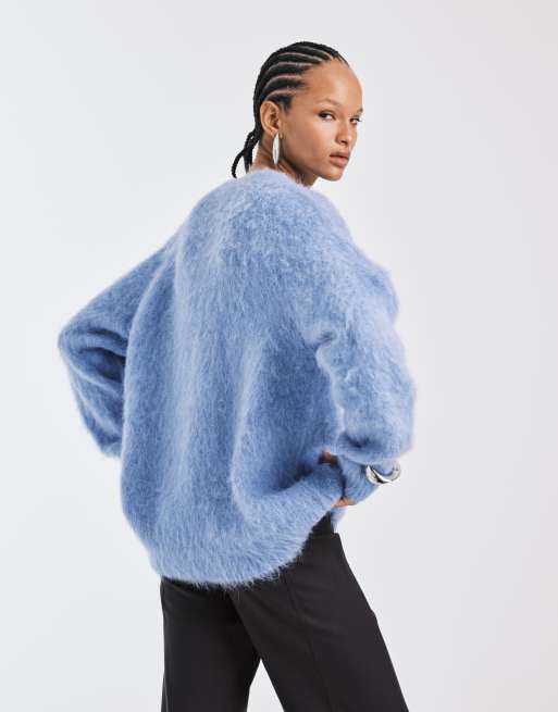 ASOS DESIGN - Premium - Blå oversized striktrøje i alpaka med V-hals og børstet finish, 4 af 4