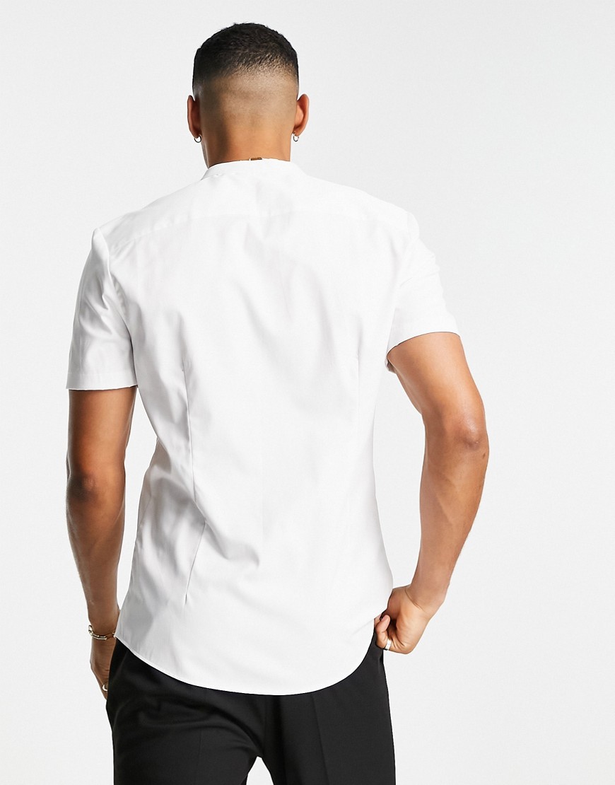 Camicia slim bianca in rasatello con colletto alla coreana-Bianco - ASOS DESIGN Camicia donna  - immagine3