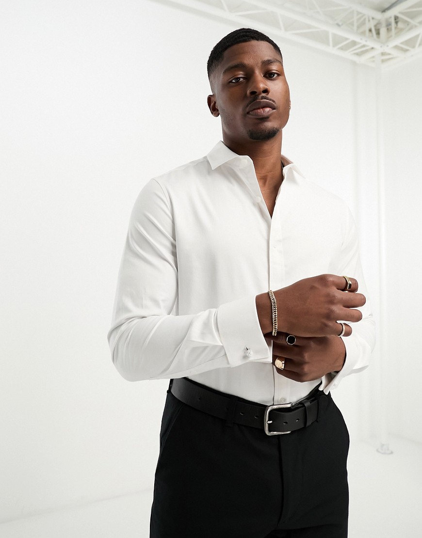 ASOS DESIGN Premium easy iron slim fit twill shirt with cutaway collar and double cuff-White