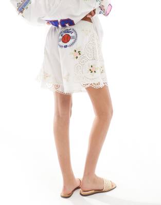 Asos Design Premium Embroidered Shorts - Part Of A Set-white In White