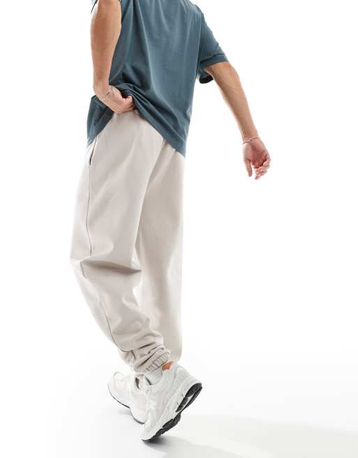 ASOS DESIGN – Premium – Grube jasnobeżowe joggersy oversize o gramaturze 400 g/m², 2 z 5