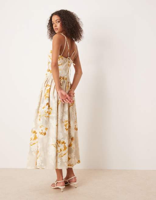 ASOS DESIGN – Premium – Gul, blommig midiklänning med dekorativ söm, remmar och låg midja, 2 av 4