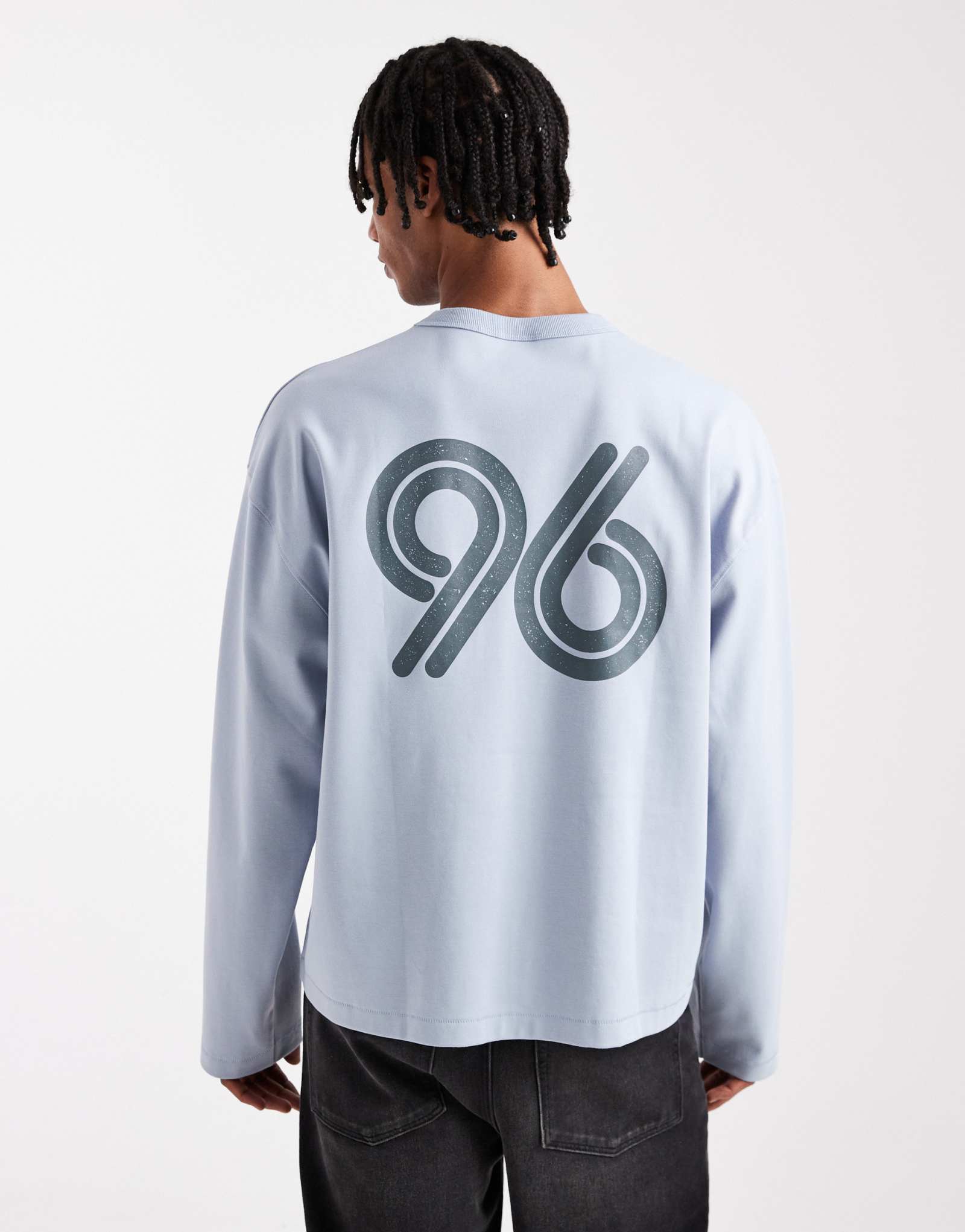 Футболка ASOS DESIGN premium heavyweight 330gsm свободного кроя с длинным рукавом оверсайз светло-голубого цвета и графическим изображением цифр 
