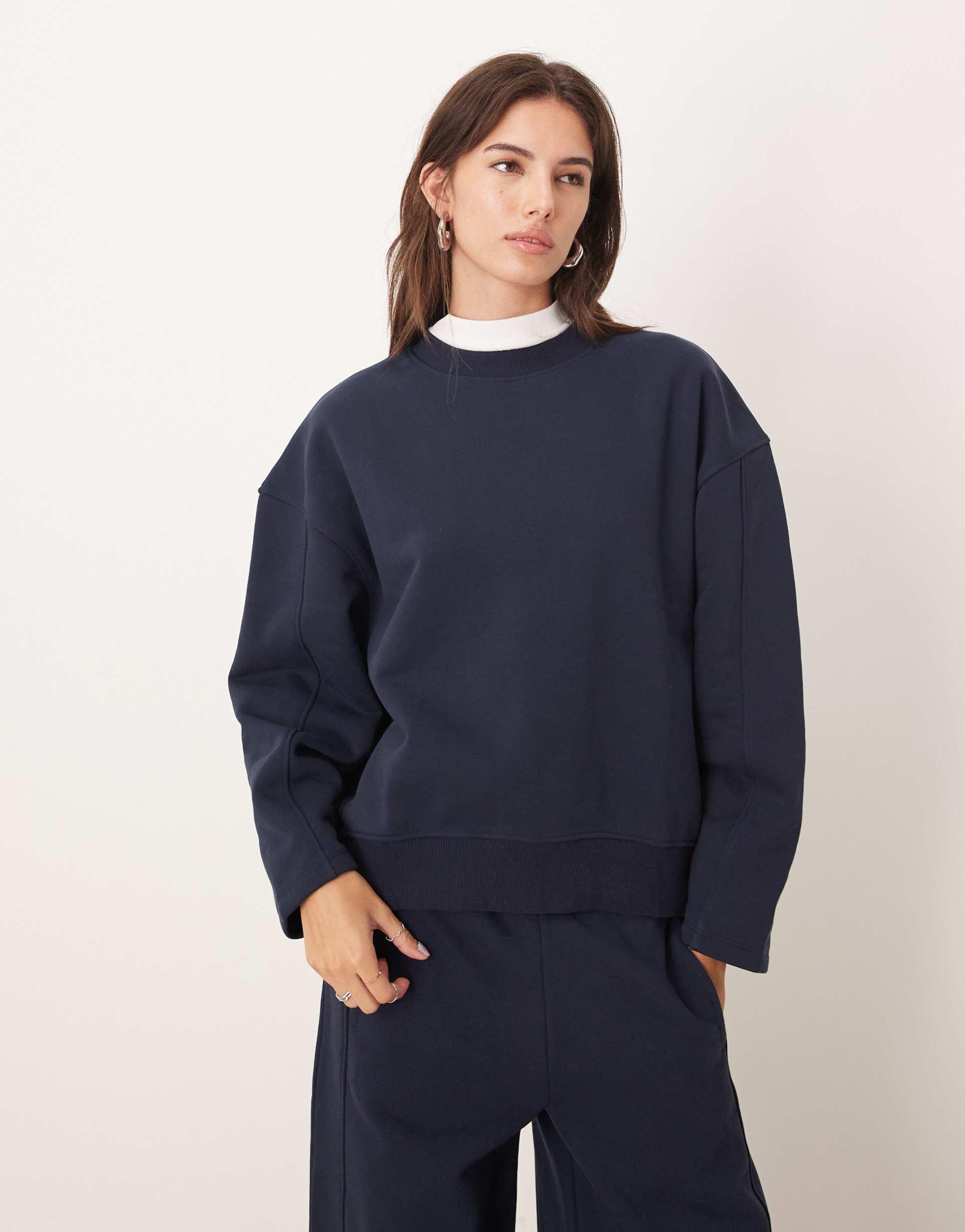 asos design premium heavyweight 500gsm cocoon sleeve sweatshirt in navy