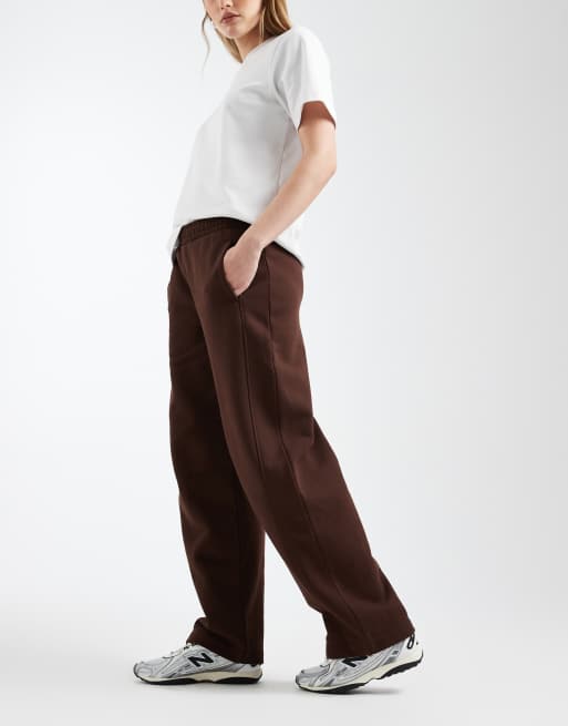 ASOS DESIGN premium heavyweight 500gsm seamed barrel leg sweatpants in chocolate