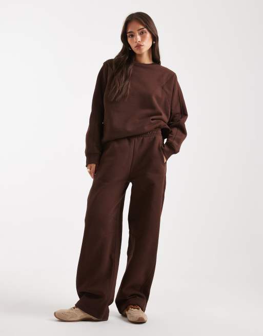 ASOS DESIGN premium heavyweight 500gsm seamed barrel leg trackies in chocolate