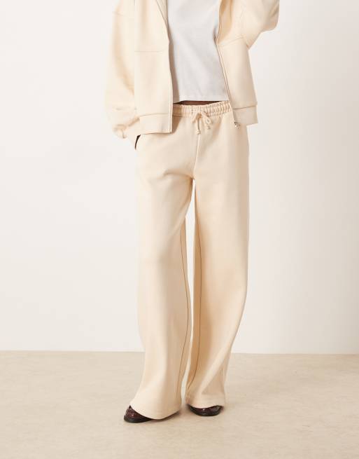 ASOS DESIGN premium heavyweight 500gsm seamed wide leg sweatpants in cream, 2 of 5