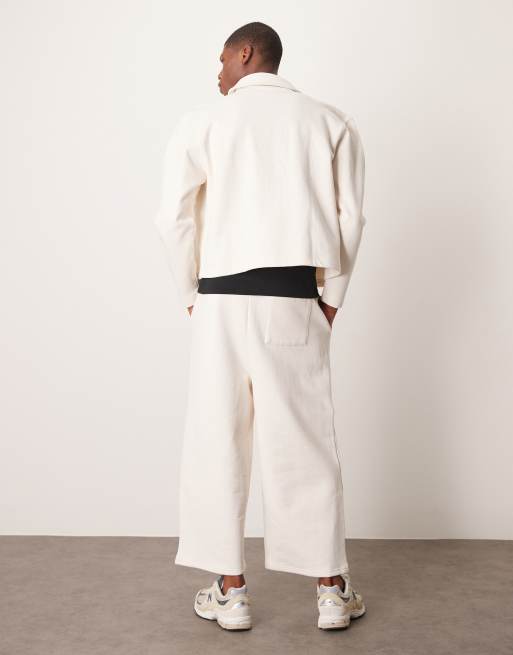 ASOS DESIGN premium heavyweight cropped balloon loose sweatpants 400gsms in ecru, 3 of 5