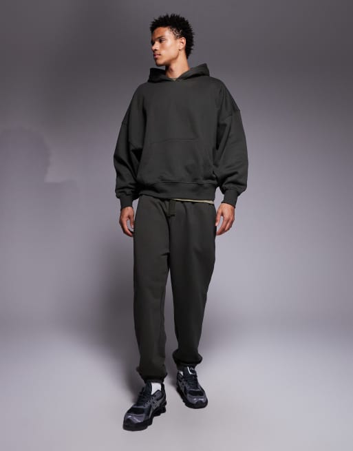 ASOS DESIGN premium heavyweight oversized hoodie in 400gsm in dark green, 2 of 5