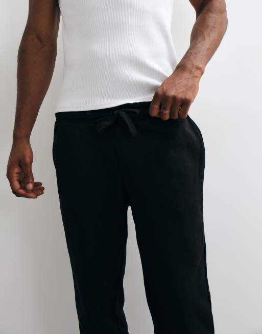 ASOS DESIGN premium heavyweight straight leg sweatpants in 400gsm black , 3 of 5