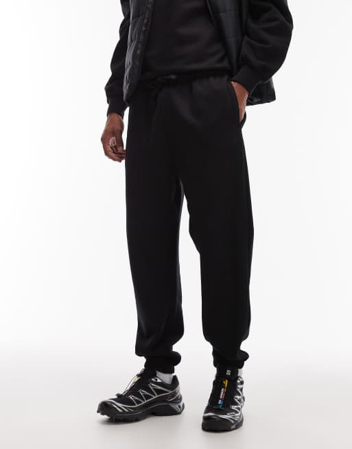 ASOS DESIGN premium heavyweight tapered sweatpants in 400gsm black , 2 of 5