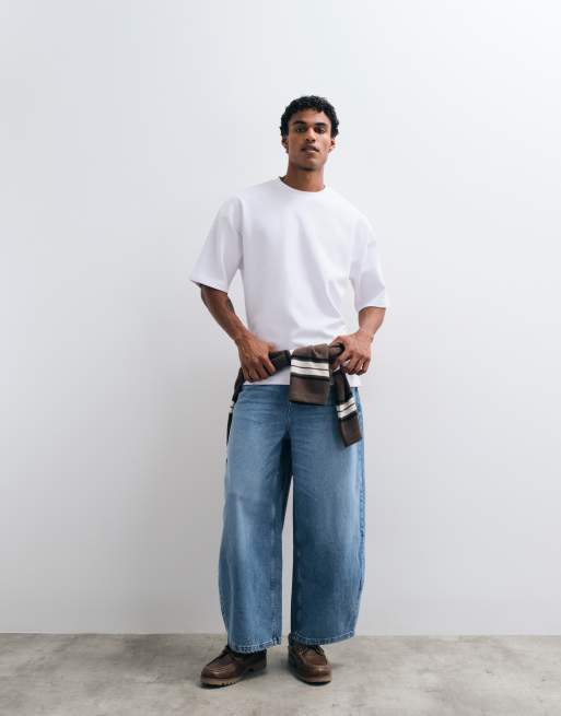 ASOS DESIGN Premium interlock oversized t-shirt in white, 2 of 5