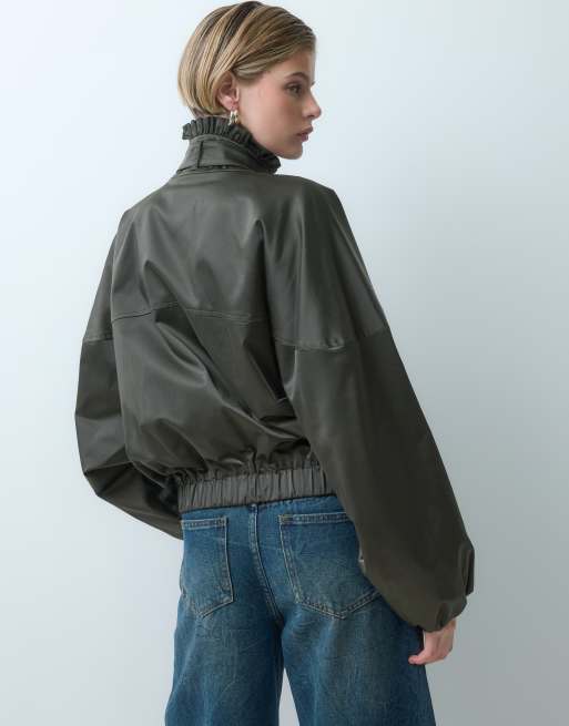 ASOS DESIGN Premium-Jacke mit Stehkragen und Schnallendetails in Khaki, 4 von 5