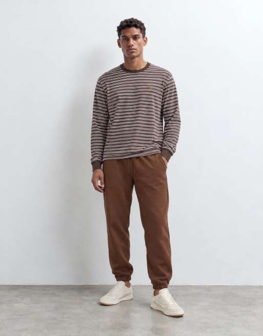 ASOS DESIGN premium jogger oversize de tejido grueso con detalles de pinzas en marrón, 7 de 9