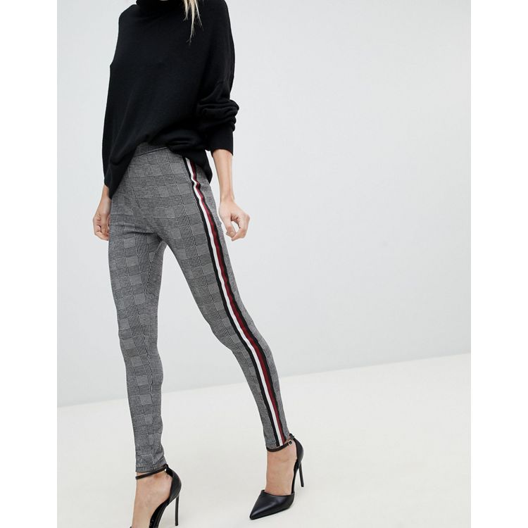 ASOS has sold 188,000 pairs of these $26 leggings since spring