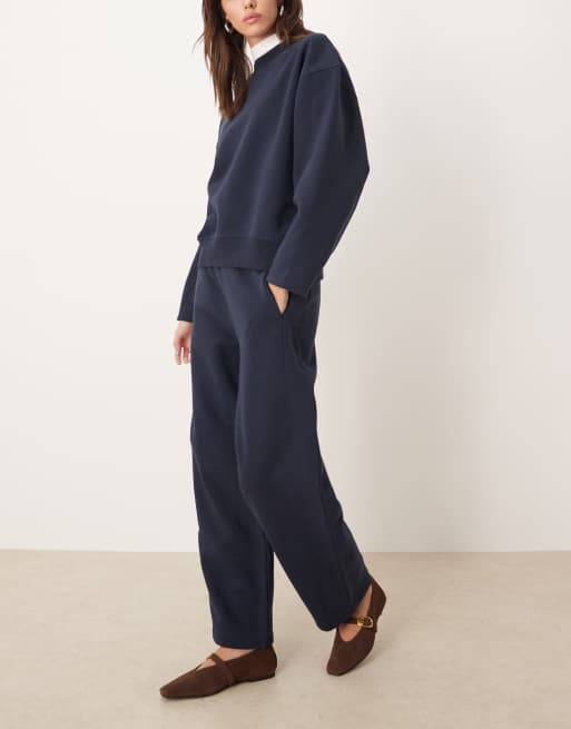ASOS DESIGN – Premium – Marinblå, kraftiga mjukisbyxor med barrelben, 500gsm, 5 av 5