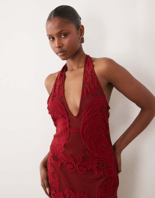 ASOS DESIGN - Premium - Maxi jurk met halternek en geborduurde applicaties in rood , 4 van 4