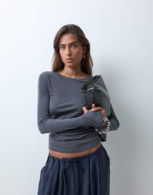 ASOS DESIGN Premium Oberteil mit Rundhalsausschnitt und langen Ärmeln in Grau, 5 von 5