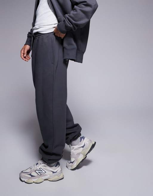 ASOS DESIGN - Premium - Oversized joggingbroek van zware 400gsm stof in antraciet, 4 van 5